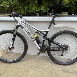 Spécialized EPIC Expert